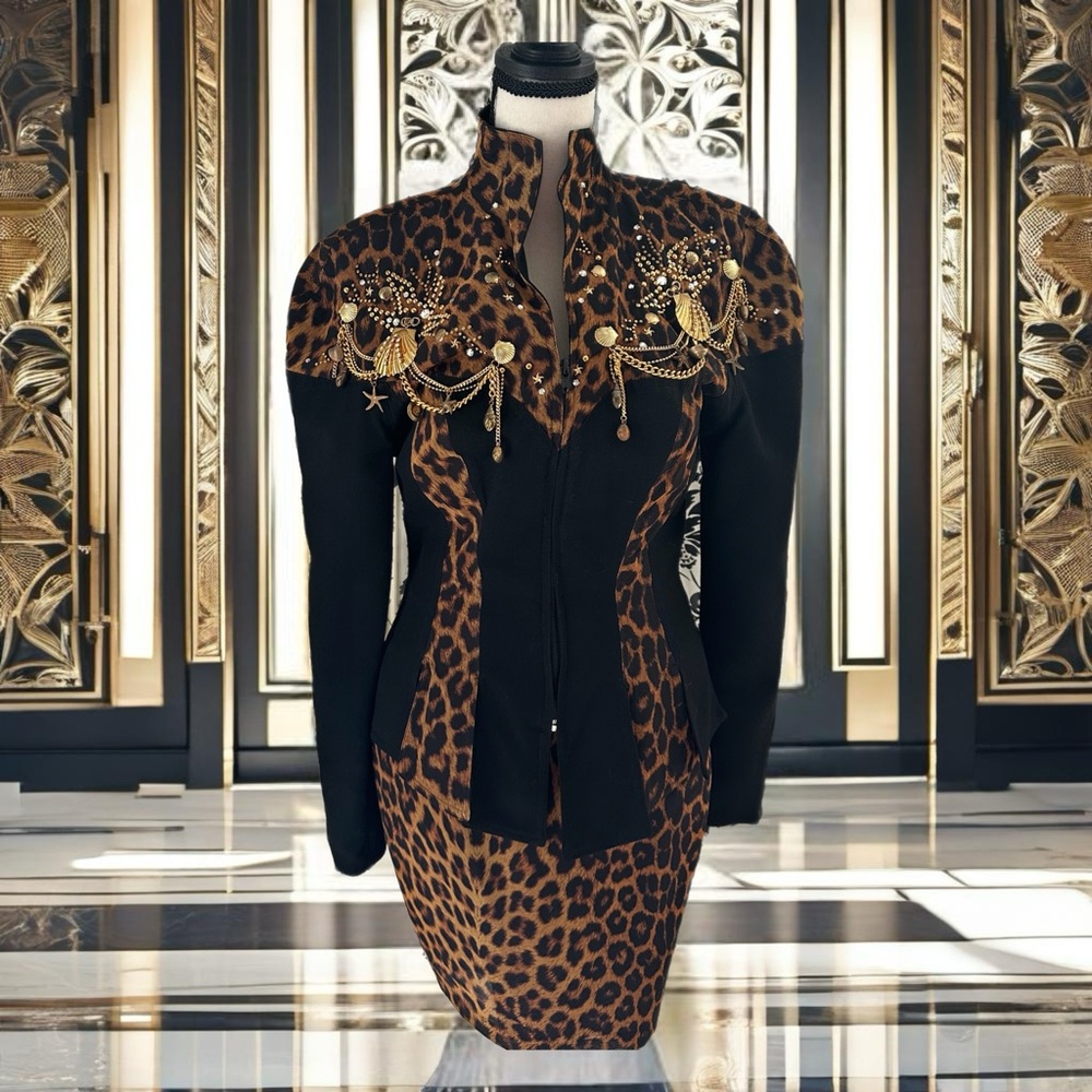Vintage Cache Leopard Suit With Skirt Size 4